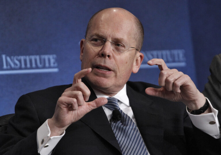 unitedhealth-makes-urgent-financial-move-stock-plummets-40-