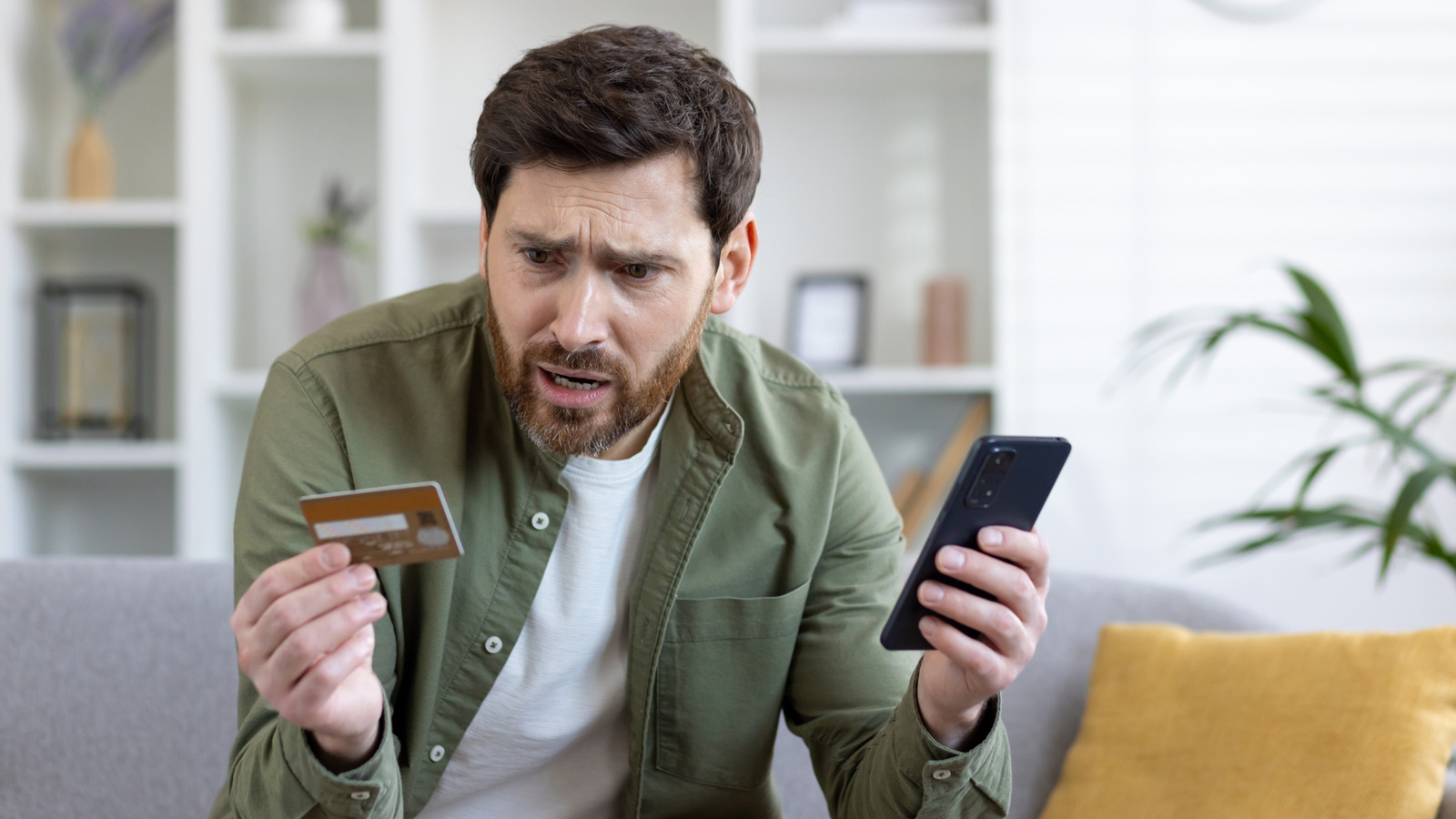 Urgent Warning: Spot Online Scams Before You Click “Buy”