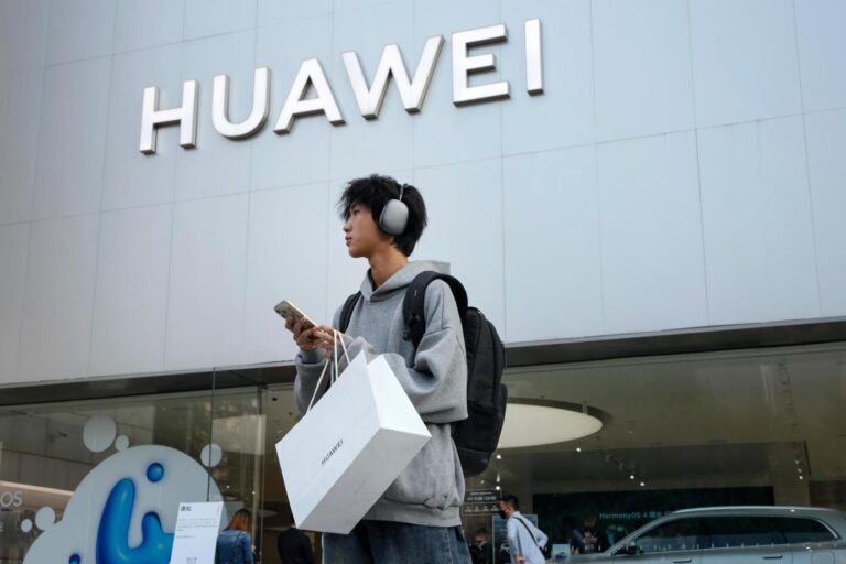 us-judge-orders-huawei-to-face-racketeering-and-fraud-charges