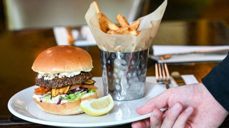 vegan-restaurant-chagaroot-in-las-vegas-closes-after-controversy