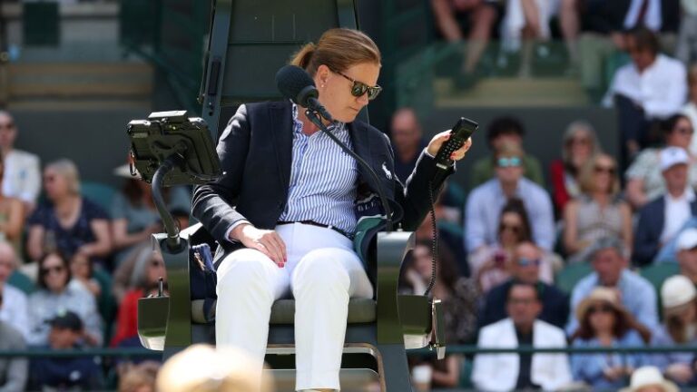 wimbledon-organizers-cite-ball-boy-for-electronic-call-error