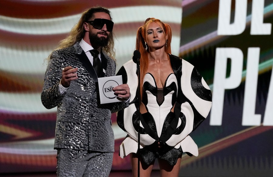 wwe-stars-seth-rollins-and-becky-lynch-s-california-home-burglarized