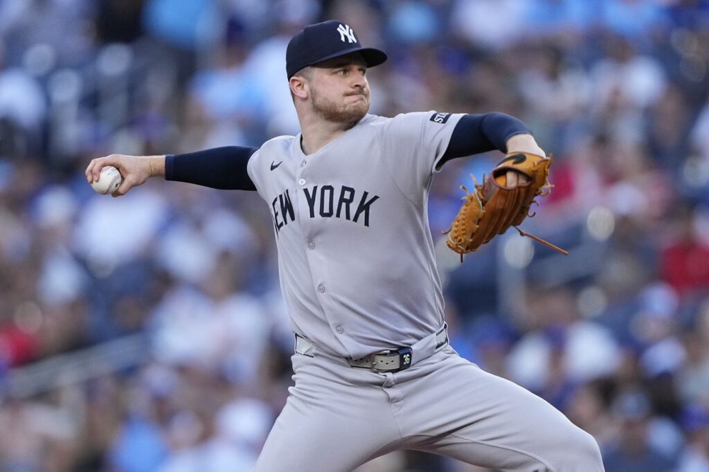yankees-face-setbacks-with-schmidt-s-injury-and-volpe-s-struggles