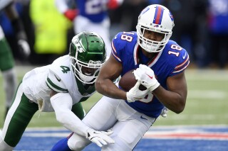 Amari Cooper Returns to Raiders, Vows to Prove He’s Elite Again