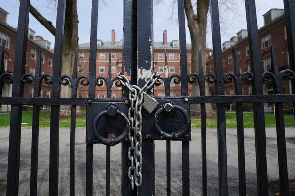 America Faces Growing Divide as Class Segregation Deepens