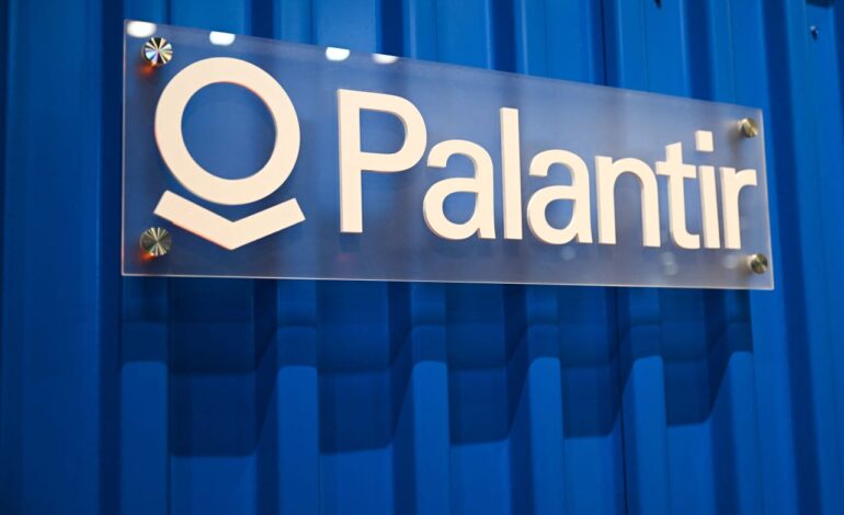 Andrew Left Shorting Palantir: A Major Clash in Stocks Today