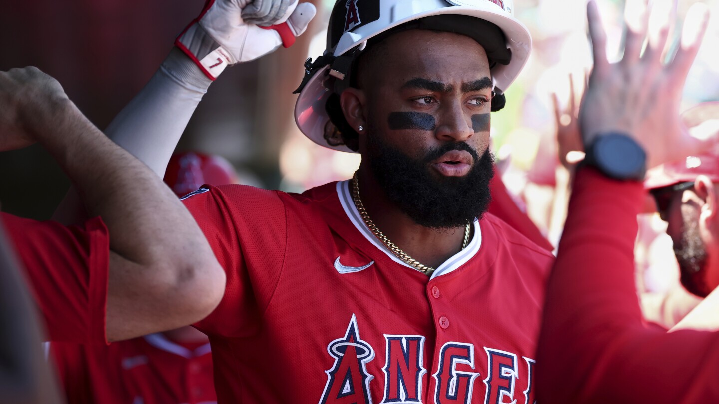 Angels Rally in 10th Inning to Defeat Athletics 11-5