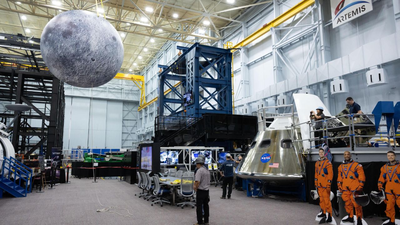 Artemis 2 Astronauts Sharpen Skills Ahead of April 2026 Launch
