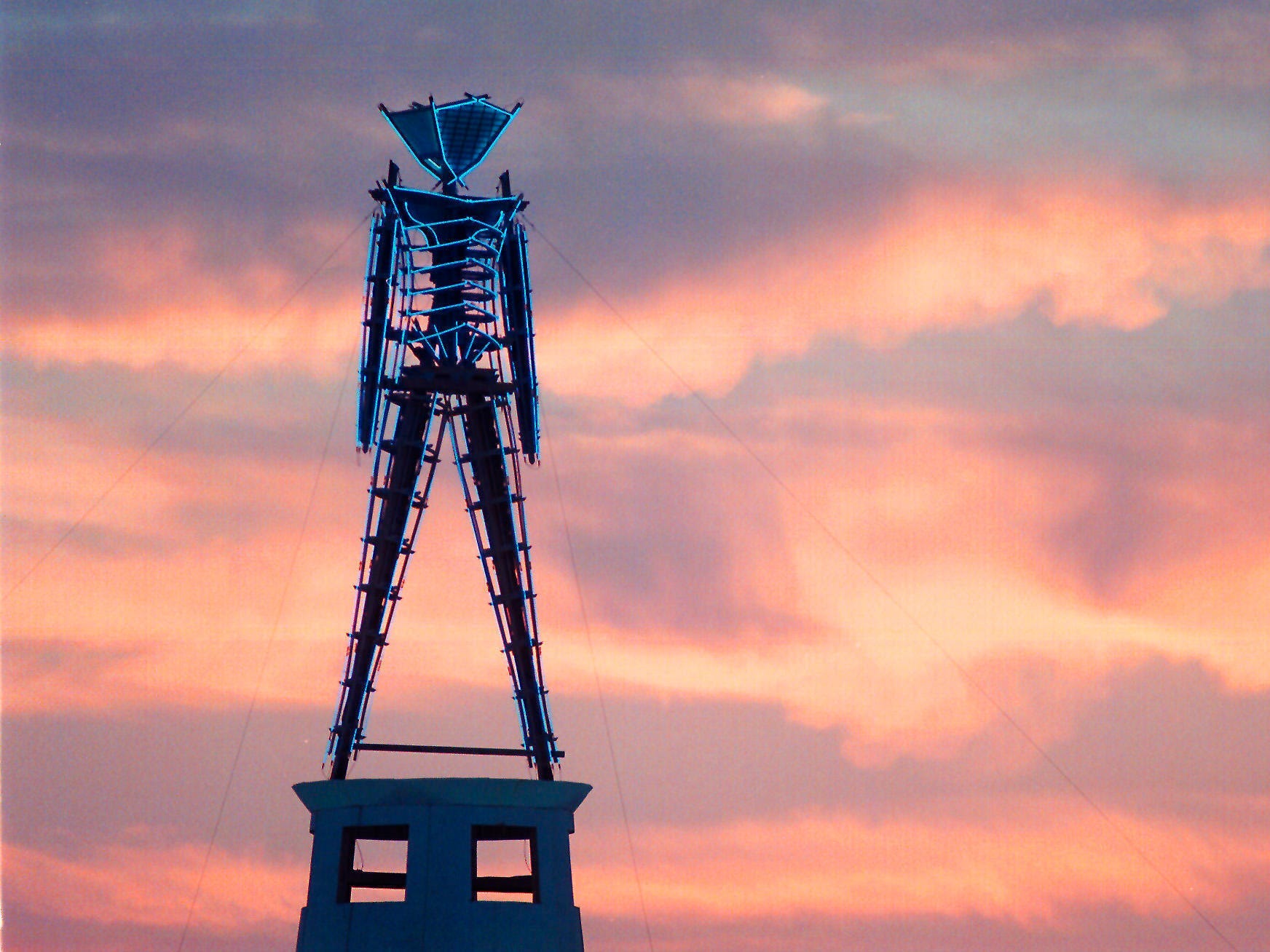 Billionaires Abandon Burning Man 2023: What’s Behind the Exodus?