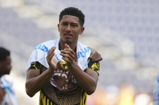Borussia Dortmund Bans Parents from Locker Room After Bellingham Incident