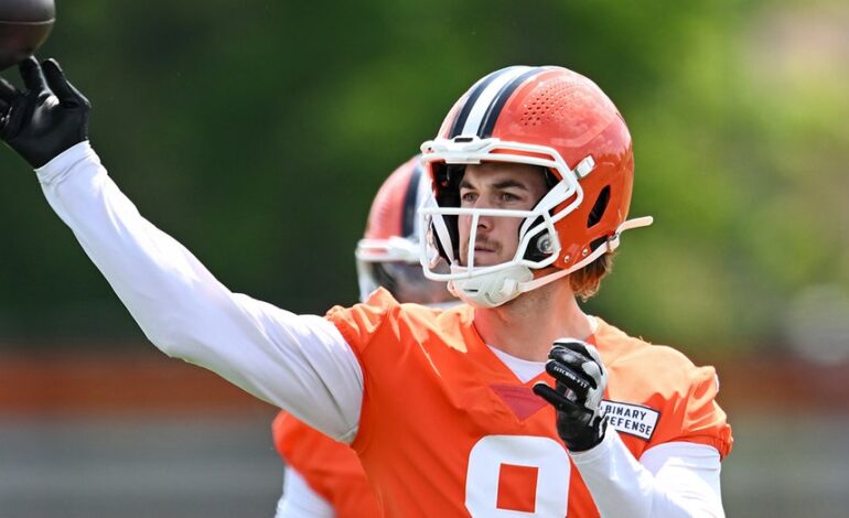 Browns Trade Kenny Pickett to Raiders Amid QB Shakeup