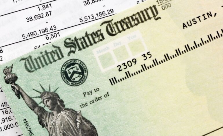 Chase Urges Customers to Switch to Direct Deposit Before Deadline
