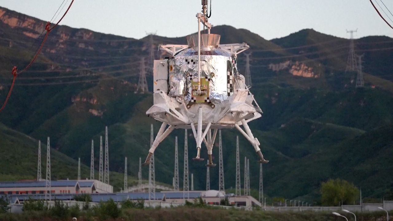 China’s Lunar Lander Passes Key Tests Before 2030 Moon Mission