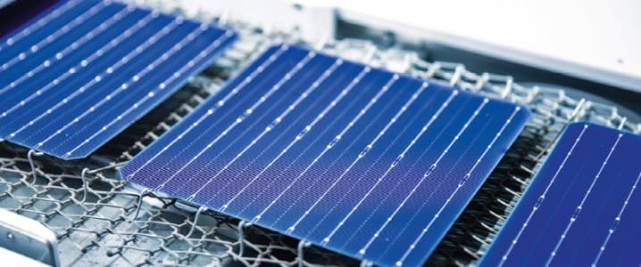 China’s Solar Industry Faces $60 Billion Crisis Amid Layoffs