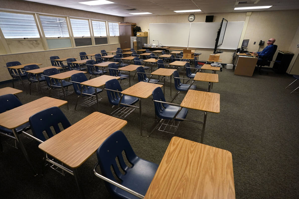 Class Reunions: A Mixed Bag of Nostalgia and Anxiety