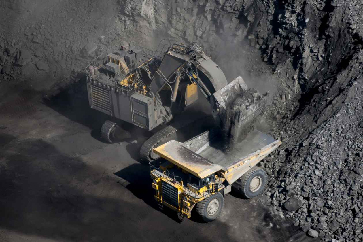 Coal Demand Surges: Wood Mackenzie Predicts Strong Market Through 2030