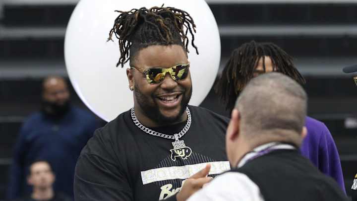 Colorado Freshmen Stand Out at Fall Camp, Eye Early Playing Time