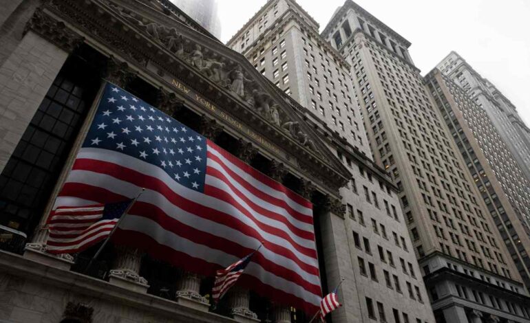 Dow Surges to Record High of 45,203.52 with Buffett’s Boost