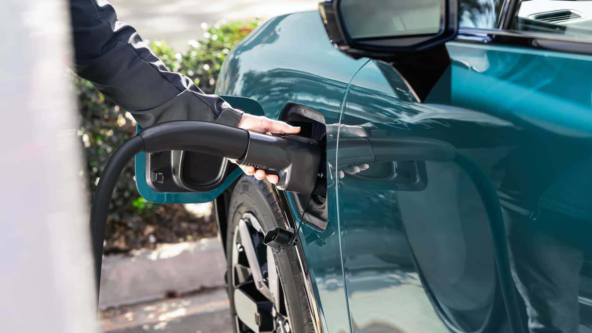 EV Fast Chargers Linked to Increased Air Pollution Levels