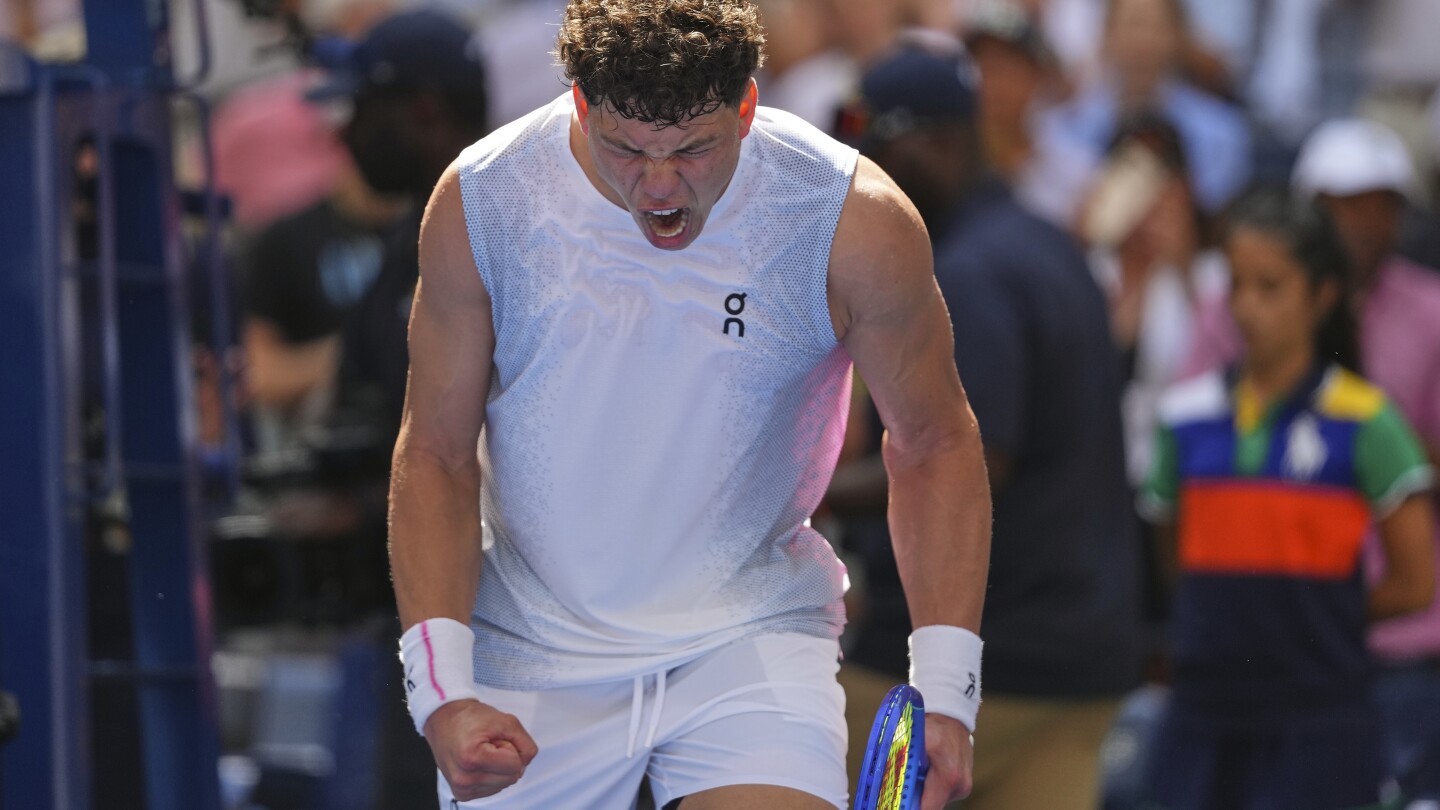 Fritz and Shelton Dominate as U.S. Open Kicks Off in NYC