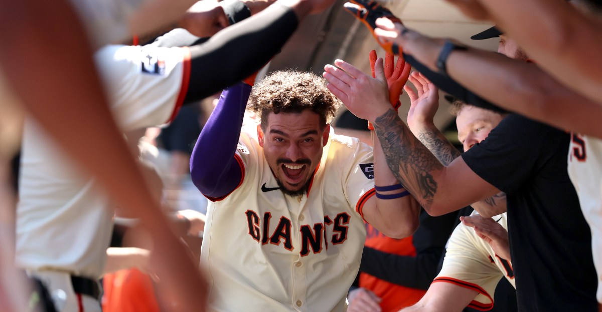 Giants Secure Walk-Off Win Against Cubs, Extend Winning Streak