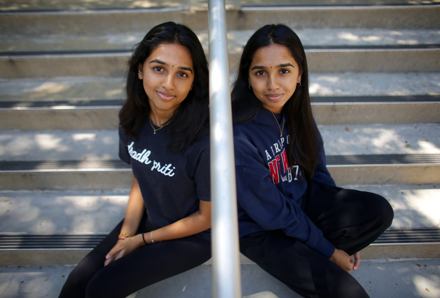 Hampton Twins Excel as Co-Valedictorians, Choose ODU Together