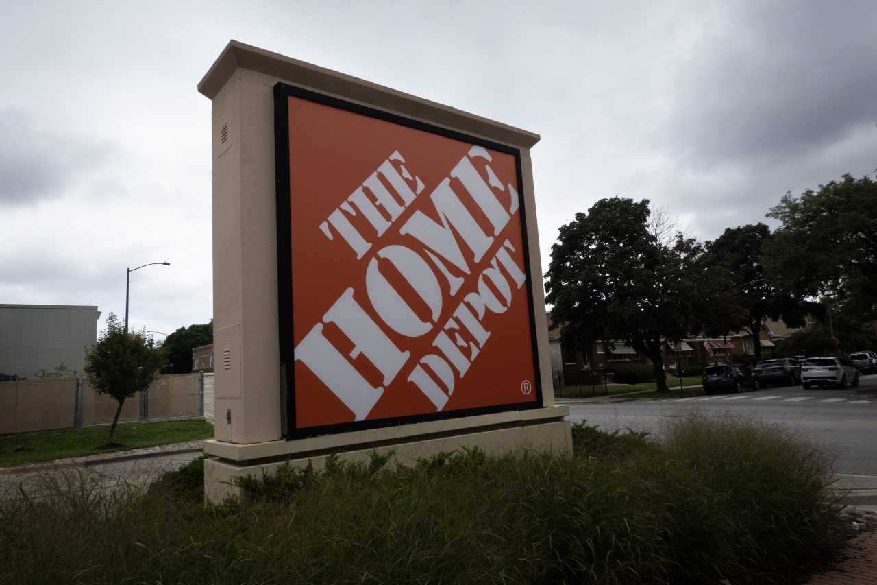 Home Depot Reports Strong Earnings Amid Tariff-Driven Price Surge