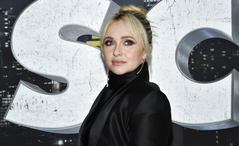 Horoscope Insights for August 21, 2025: Celebrities Celebrate Birthdays