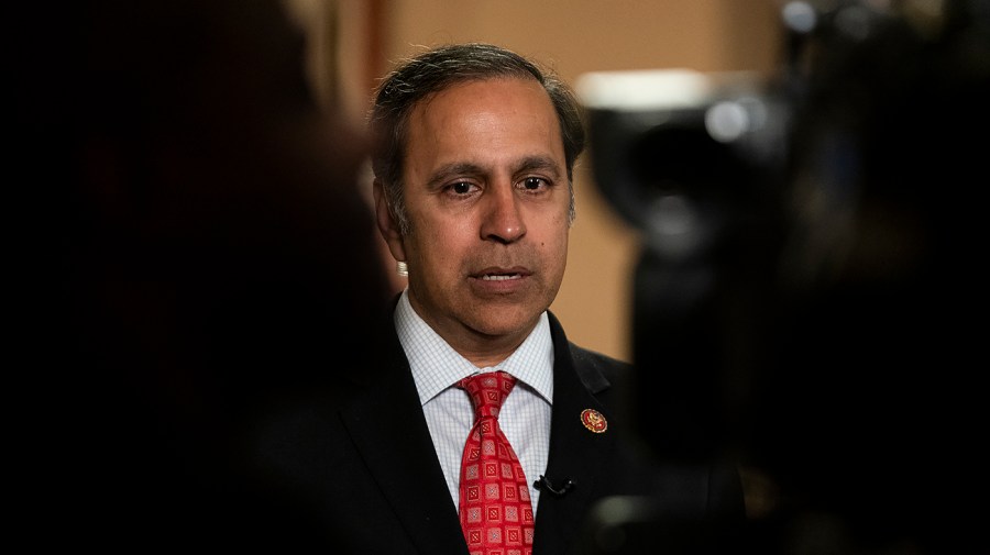 Illinois Congressman Criticizes Trump’s Troop Deployment Plan