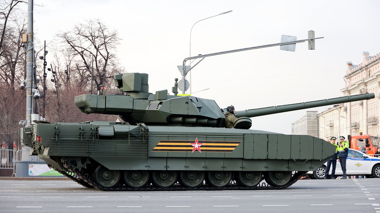 India Considers Co-Producing Russia’s T-14 Armata Tank