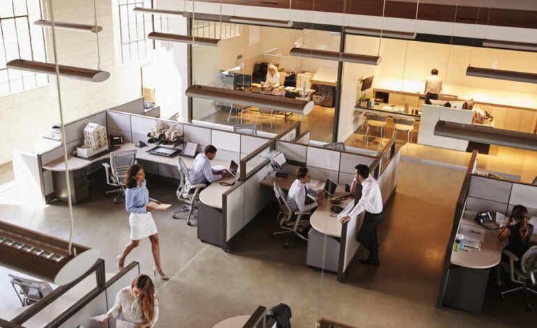 Institutional Investors Surge into Stocks, Following Retail Trends
