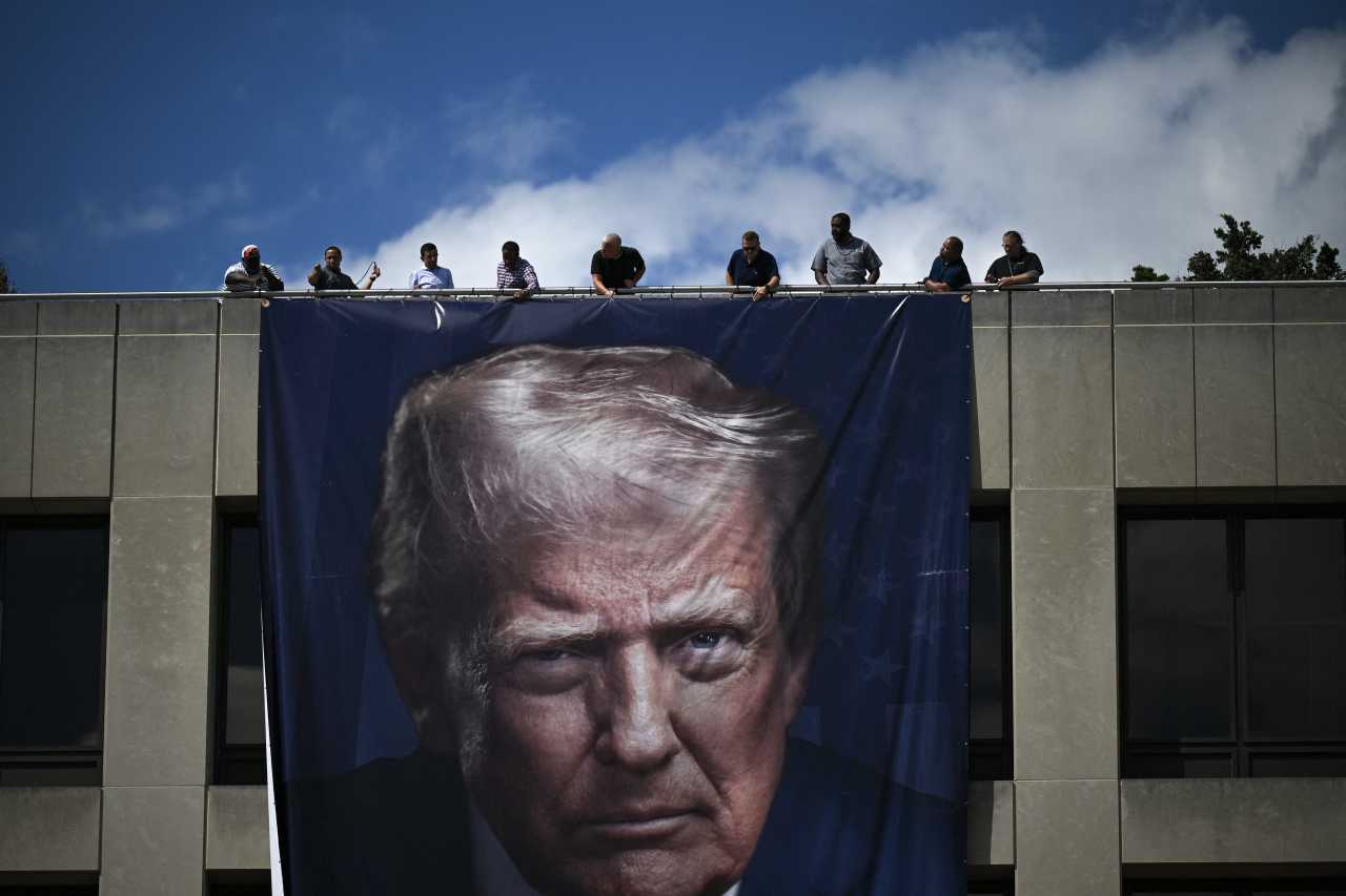 Investors Brace as Trump Intensifies Pressure on Federal Reserve