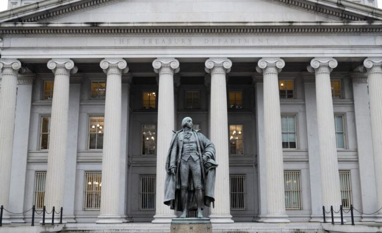 Investors Shift Strategies as Bond Market Faces Urgent Changes
