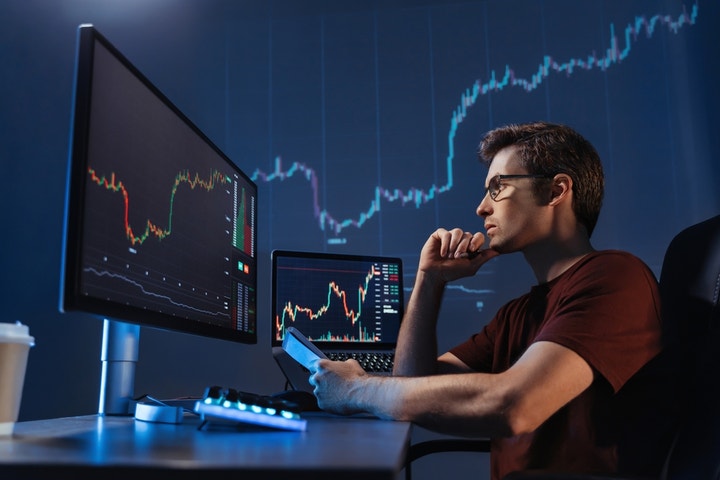 Investors Weigh In on ServiceNow, Live Nation, and Bristol-Myers Squibb