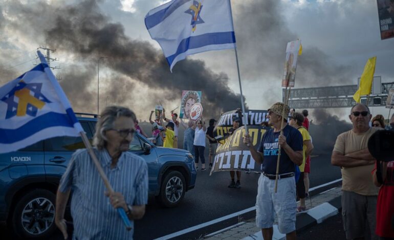 Israelis Demand Immediate Cease-Fire as Protests Surge Nationwide