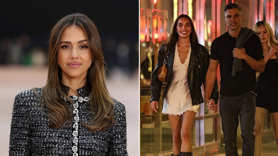 Jessica Alba Shows Off Bikini Body as Cash Warren Dines with New Flame