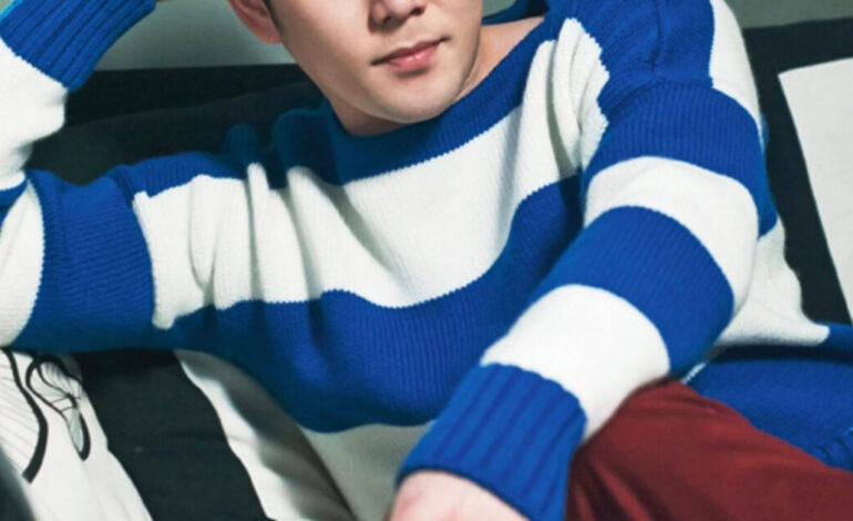 Kangin Surprises Fans at Super Junior’s 20th Anniversary Concert
