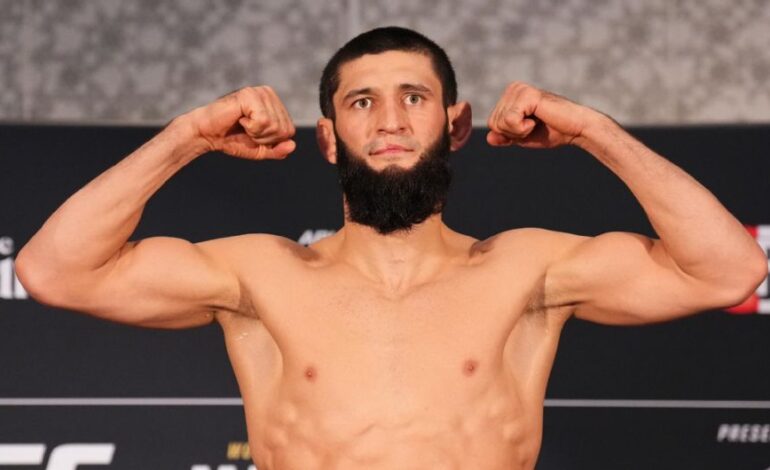 Khamzat Chimaev Prepares for UFC Title Shot Against Du Plessis
