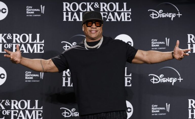 LL Cool J Returns as Host for MTV Video Music Awards 2023