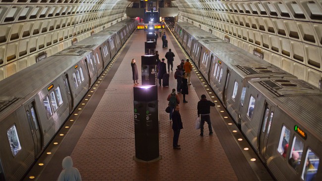 Metro Fare Evasion Sparks Controversy Over Activist’s Arrest