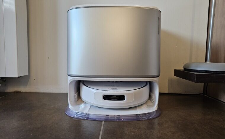 Narwal Z Ultra Robot Vacuum Launches with AI Power for Instant Cleaning