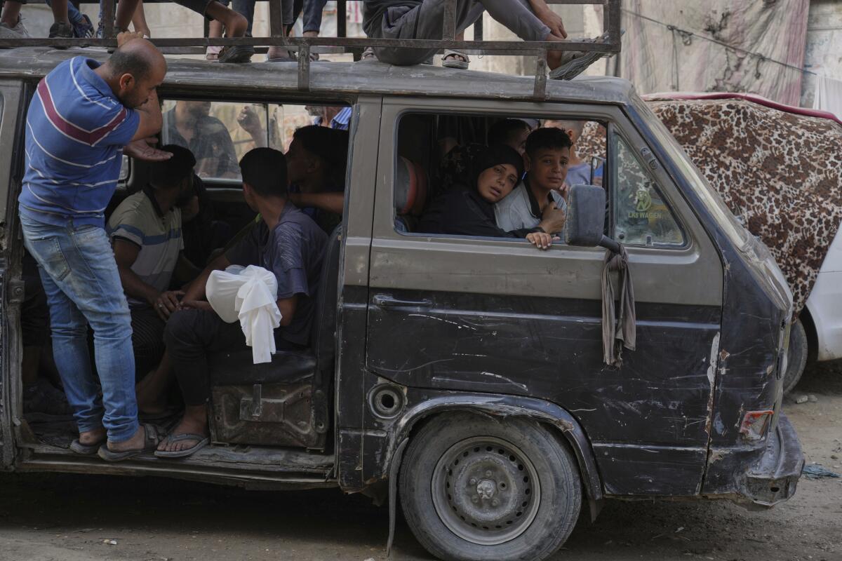 Netanyahu Set to Approve Gaza City Offensive Amid Protests