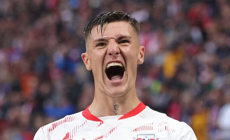Newcastle Boosts Bid for Sesko as Manchester United Eyes Striker