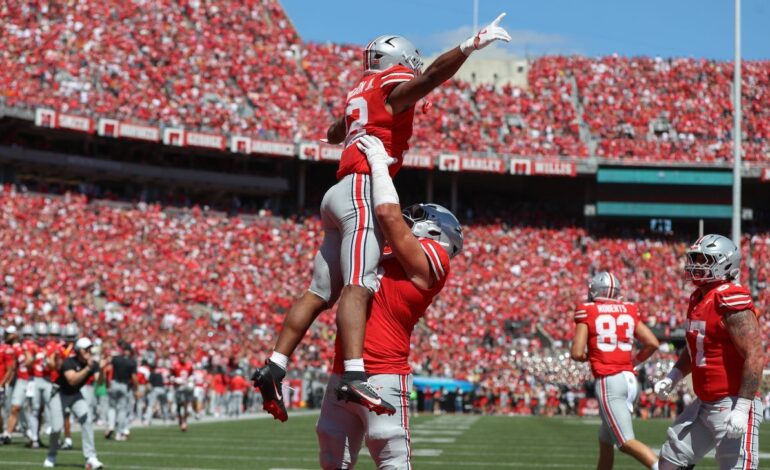 Ohio State Tops No. 1 Texas 14-7 in Season Opener Showdown
