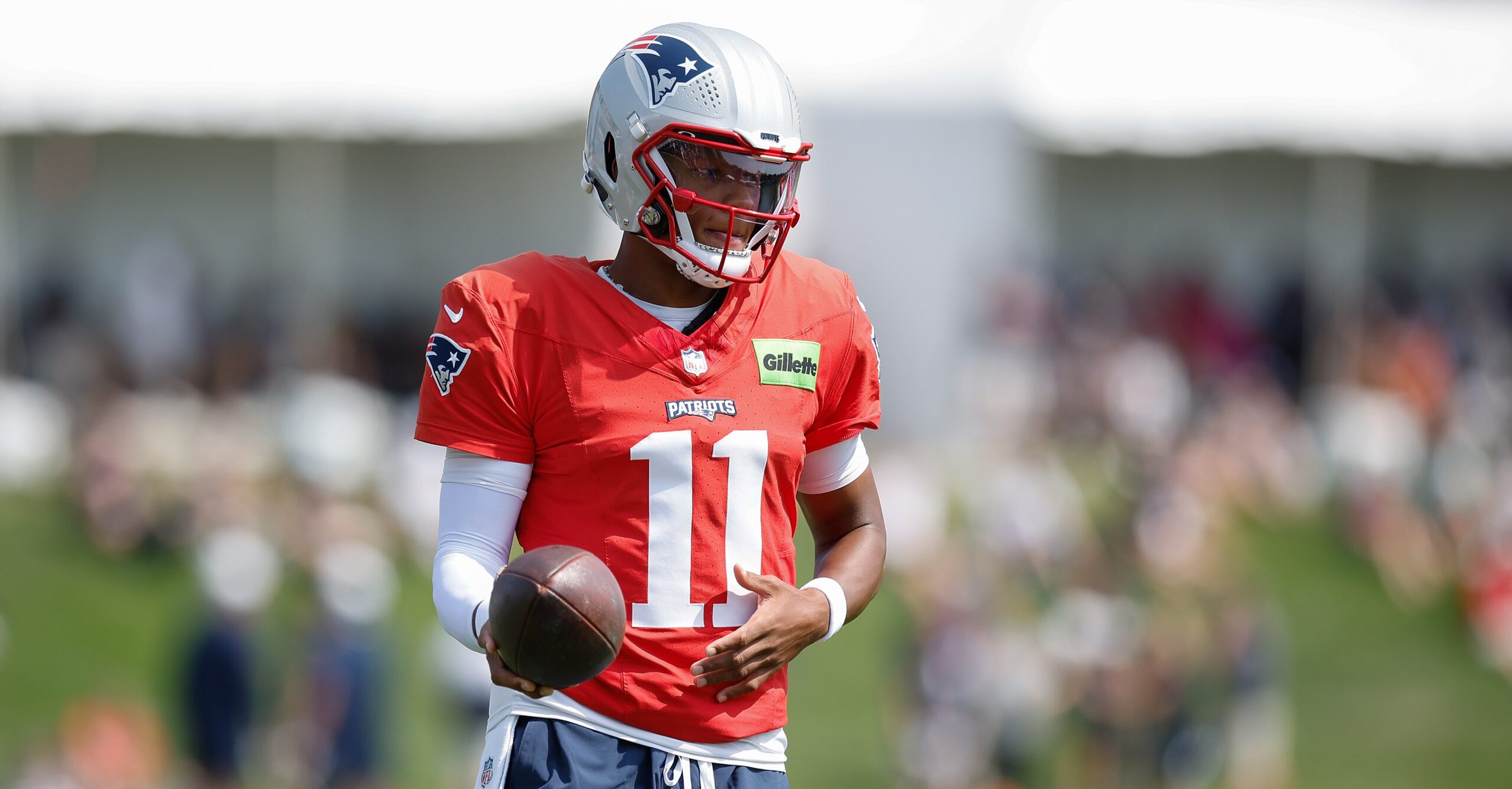 Patriots Restructure Quarterback Room as Training Camp Progresses