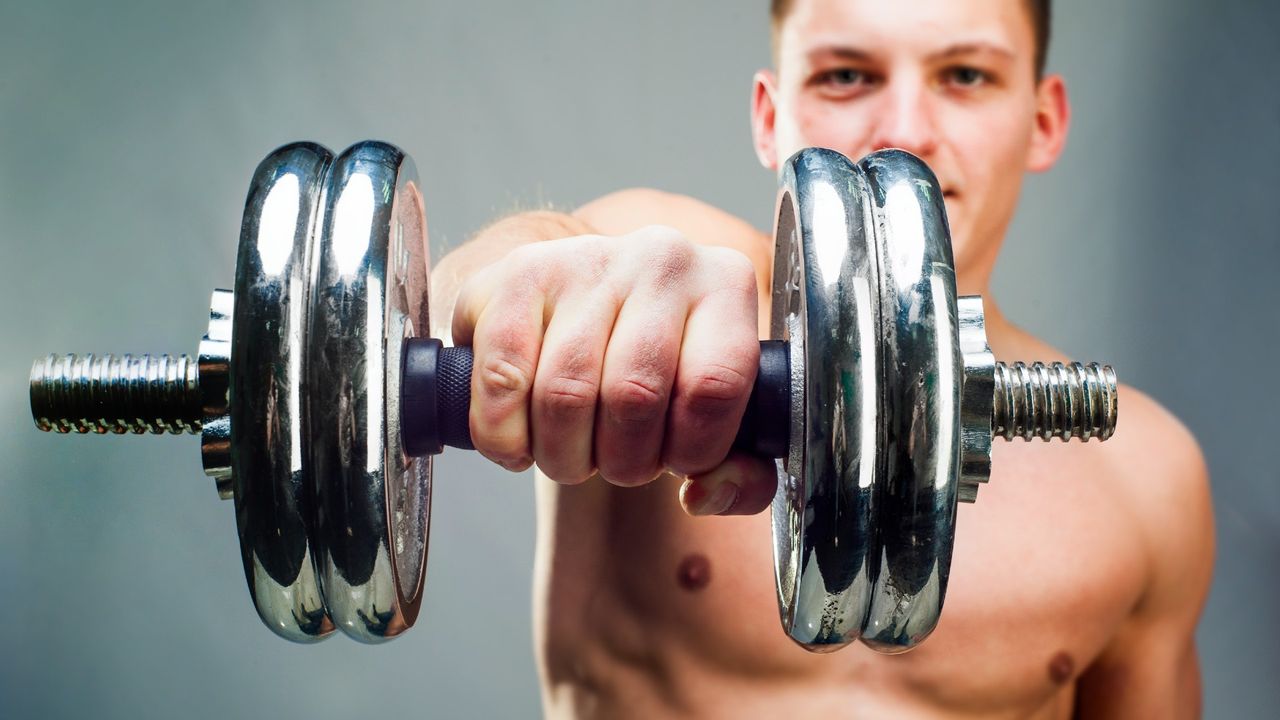Personal Trainer Tests ChatGPT’s 4-Week GVT Program with Surprising Results