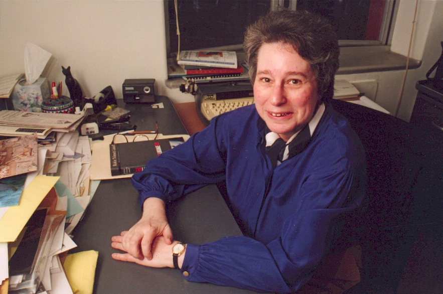 Renowned Linguist Robin Lakoff Passes Away at 82