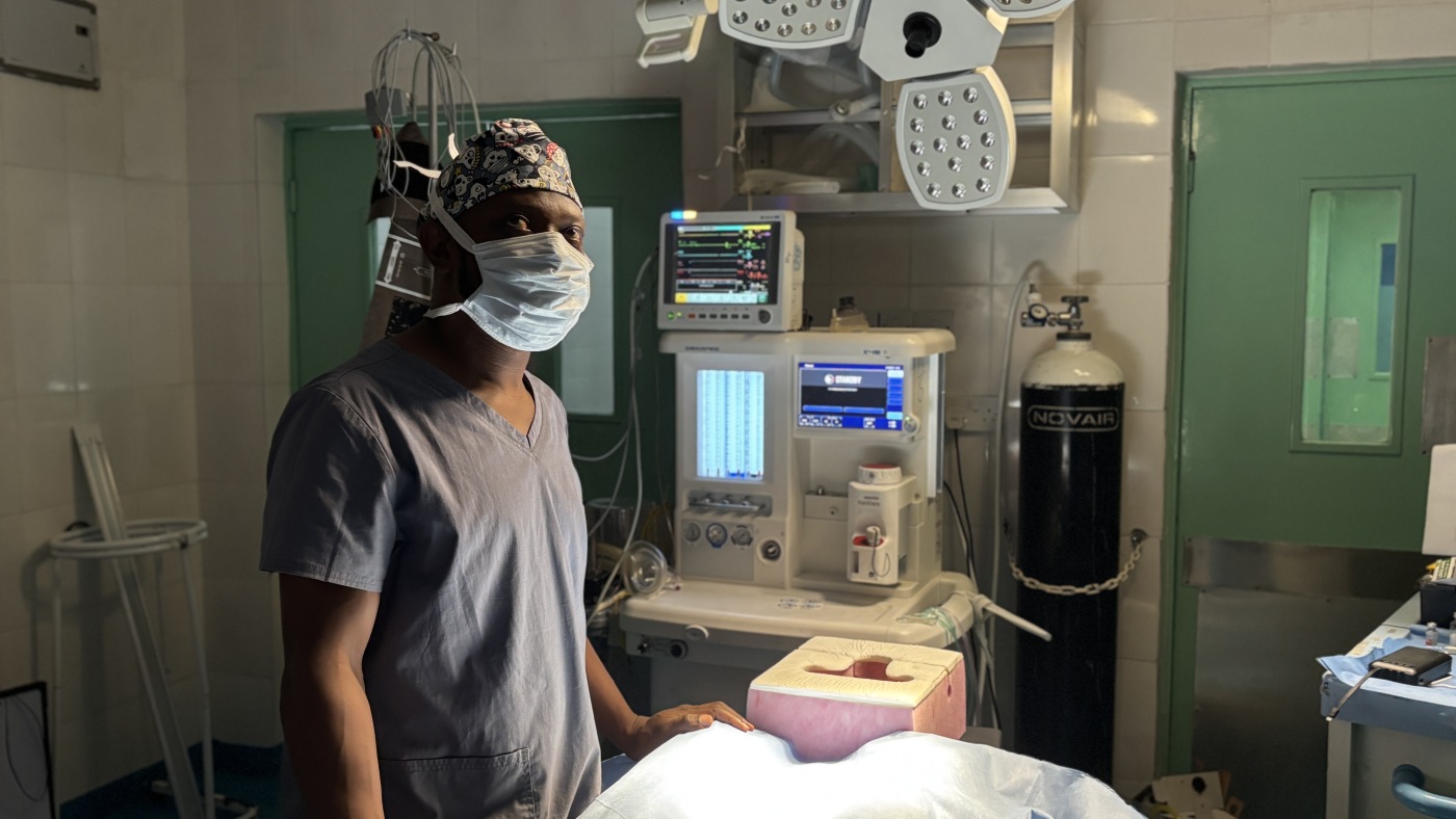 Sierra Leone’s Only Neurosurgeon Saves Patient from Paralysis