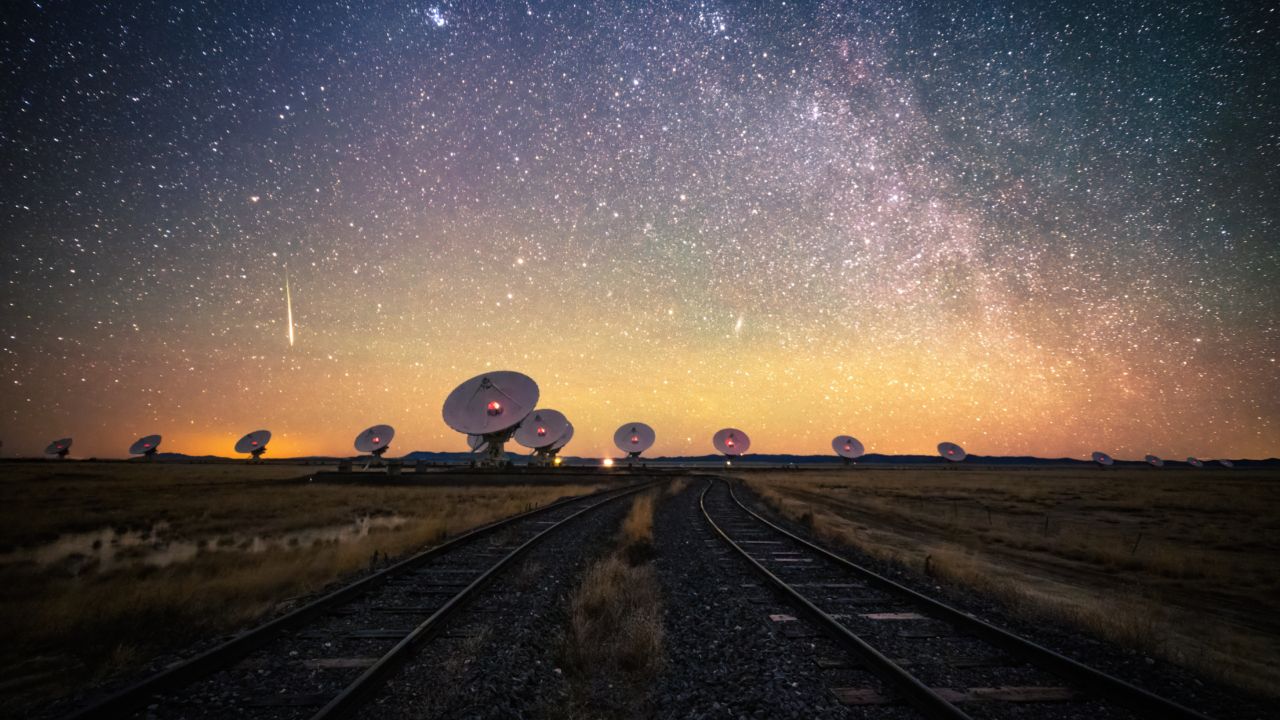 SpaceX Develops System to Shield Radio Telescopes from Satellites