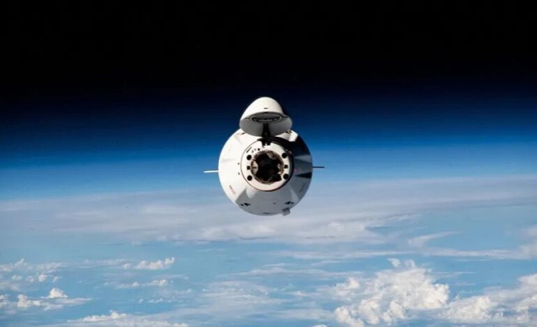 SpaceX Dragon Cargo Capsule to Dock at ISS with 5,000 Pounds of Supplies